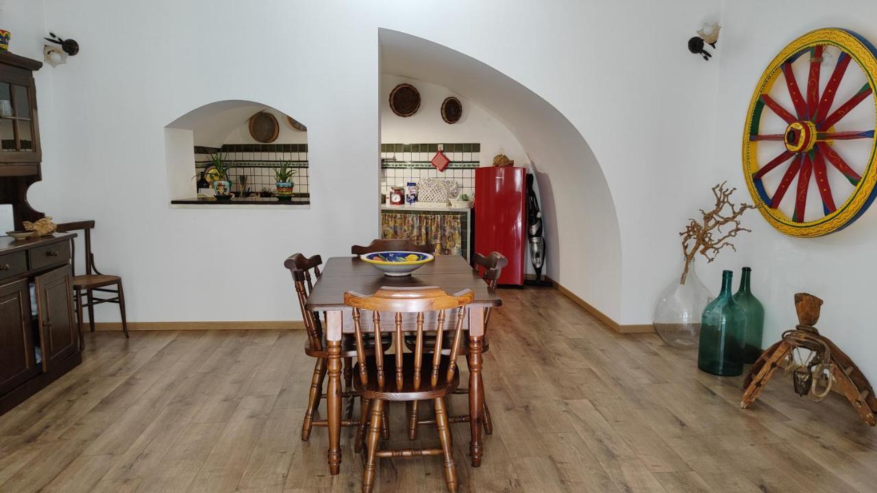 La Casa Di Sveva Leilighet Ragusa Eksteriør bilde